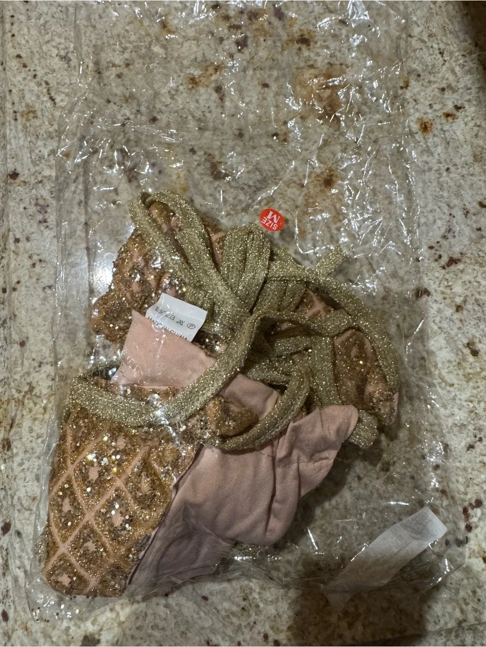 New SHEIN Pink and Gold Glitter Tie Triangle Bikini size M - Picture 5 of 5